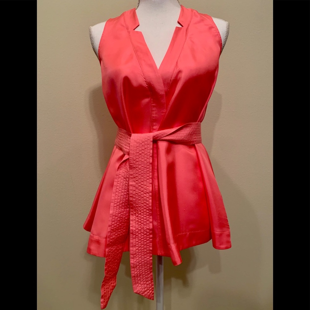 Banana Republic 💯%Silk  blouse